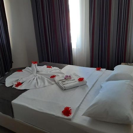 Mediterranean Breeze Hotel Payallar Екстер'єр фото